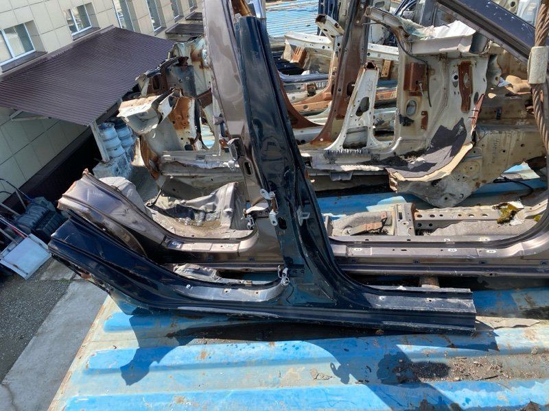 Порог кузовной Toyota Camry ACV30 2005 правый (б/у)