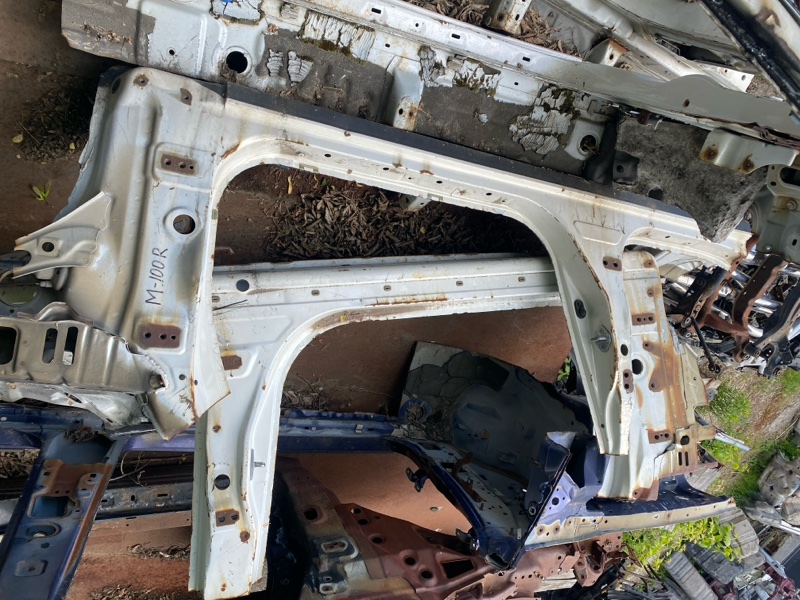 Порог кузовной Toyota Mark Ii 100 правый