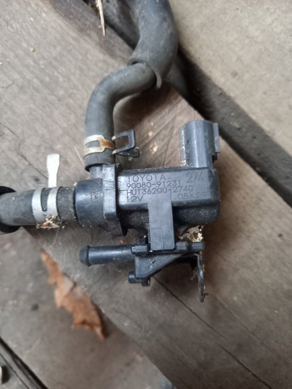 Вакуумный клапан Toyota Allex NZE121 1NZFE 2002 (б/у)
