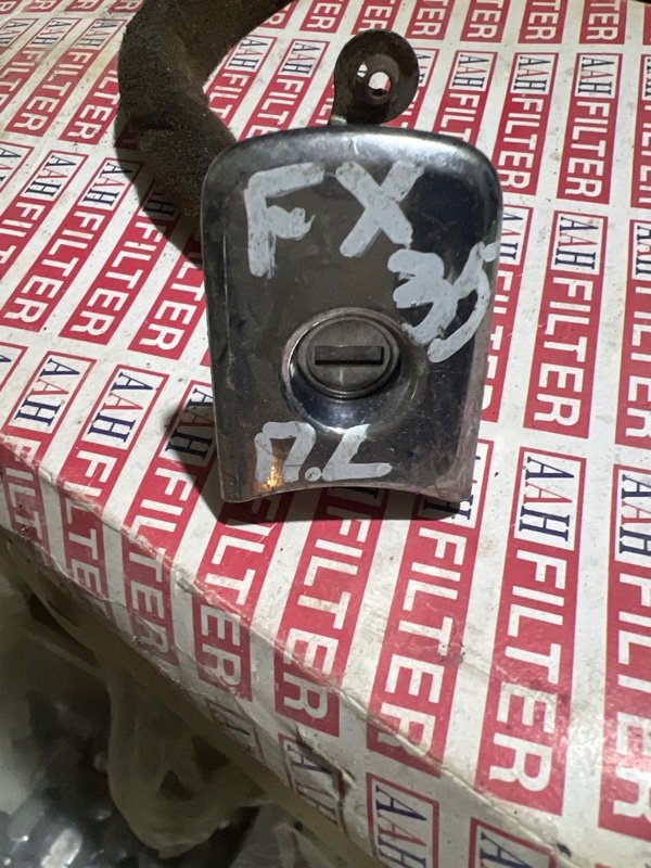 Личинка двери передняя левая Infiniti FX35 S50 Б/У