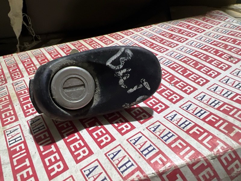 Личинка двери Toyota Vitz KSP10 Б/У