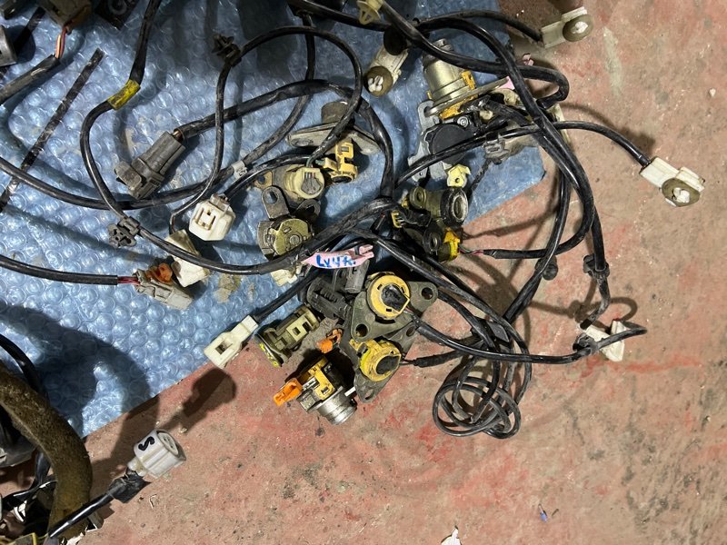 Личинка двери Lexus LX470 UZJ100 Б/У