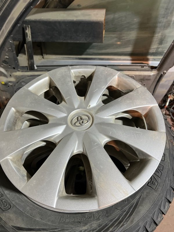 Колпак Toyota Б/У