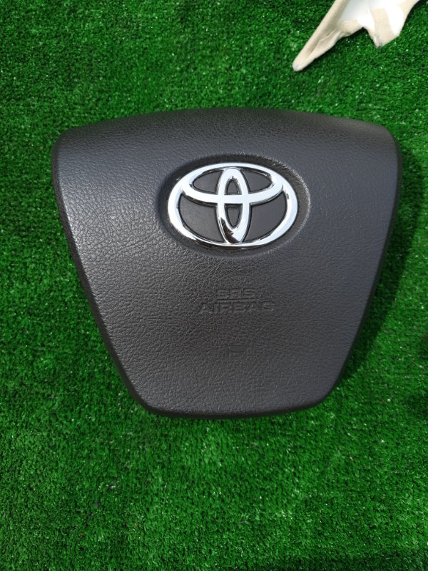 Airbag на руль Toyota Sai AZK10 2AZFXE 2015