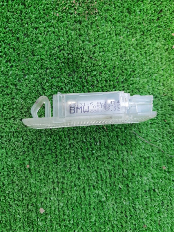 Плафон Bmw X5 E53 M62B46 2001