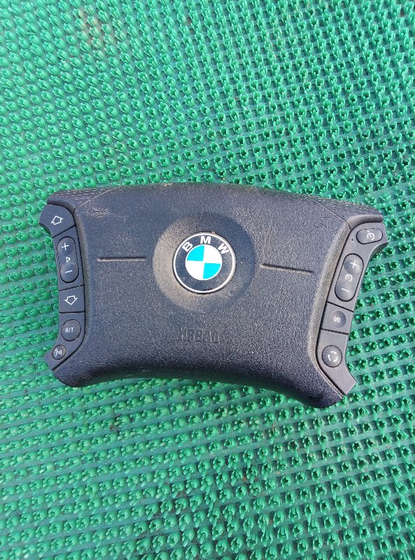 Airbag на руль Bmw X5 E53 M54B30 2000