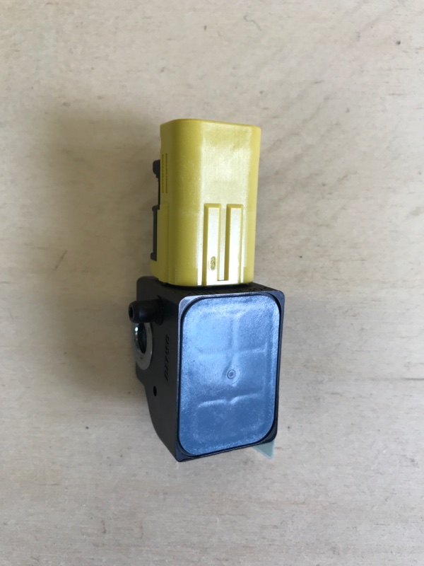 Датчик airbag Honda Vezel RU1 L15B 2014