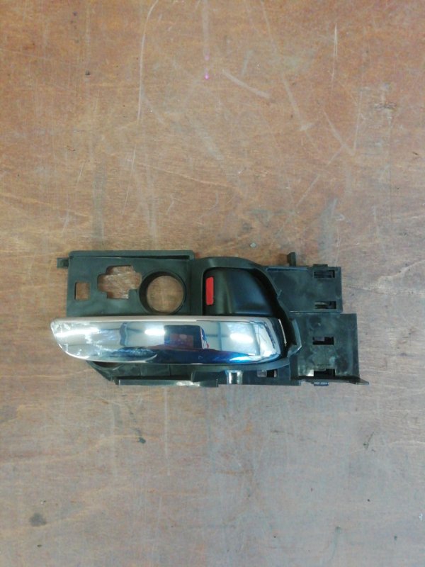 Ручка двери внутренняя Honda Vezel RU2 L15B 2015 задняя правая