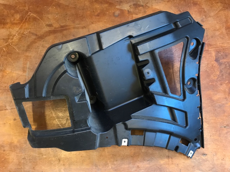 Крепление бампера Bmw X3 F25 N47D20C 2013 заднее правое
