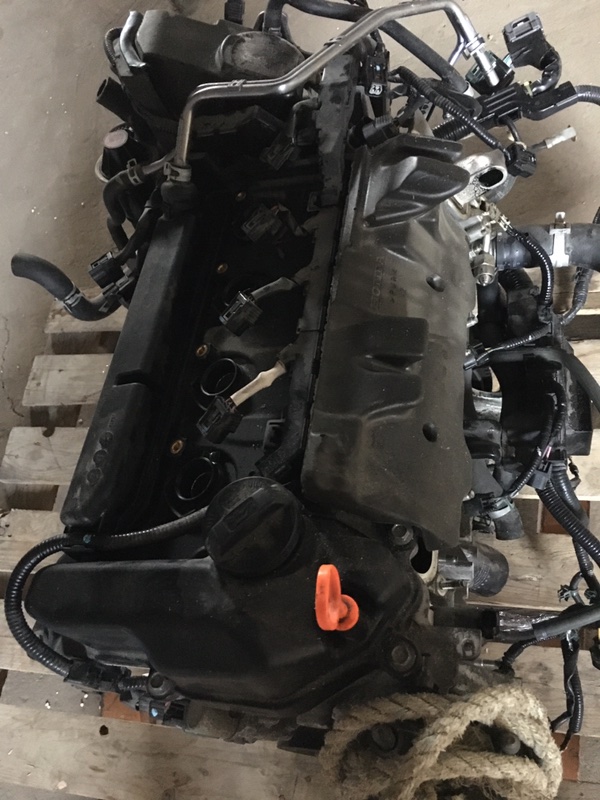 Двигатель Honda Vezel RU4 LEB 2014