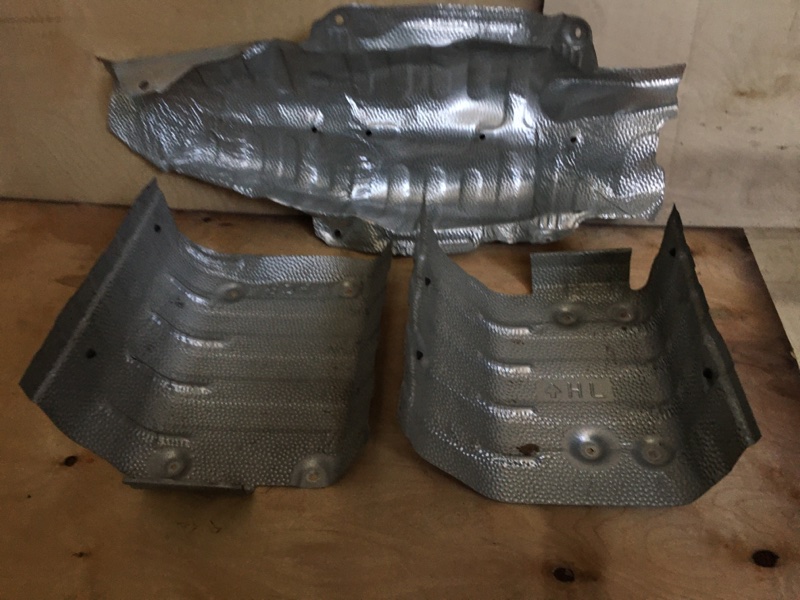 Тепловой экран Toyota Crown AWS210-6030563 2AR-FSE 2013