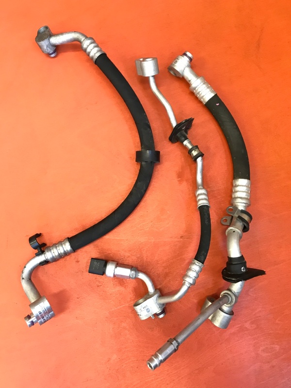 Трубки кондиционера Volkswagen Touareg BHK 3.6 2010
