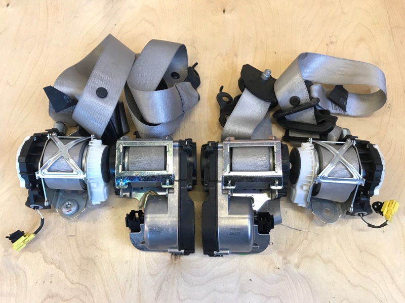 Ремень безопасности Mercedes Benz Ml 500 W164.175 113.964 2007