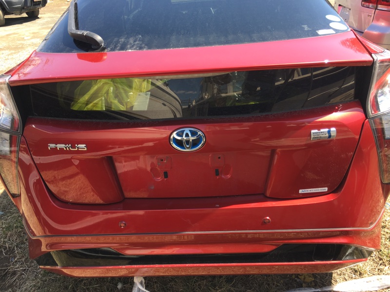 Дверь багажника Toyota Prius ZVW51 2ZR-FXE 2016