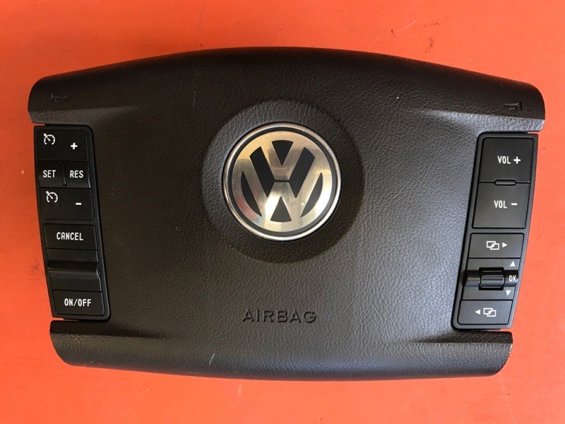 Airbag на руль Volkswagen Touareg 7LA BAR 4.2 2007