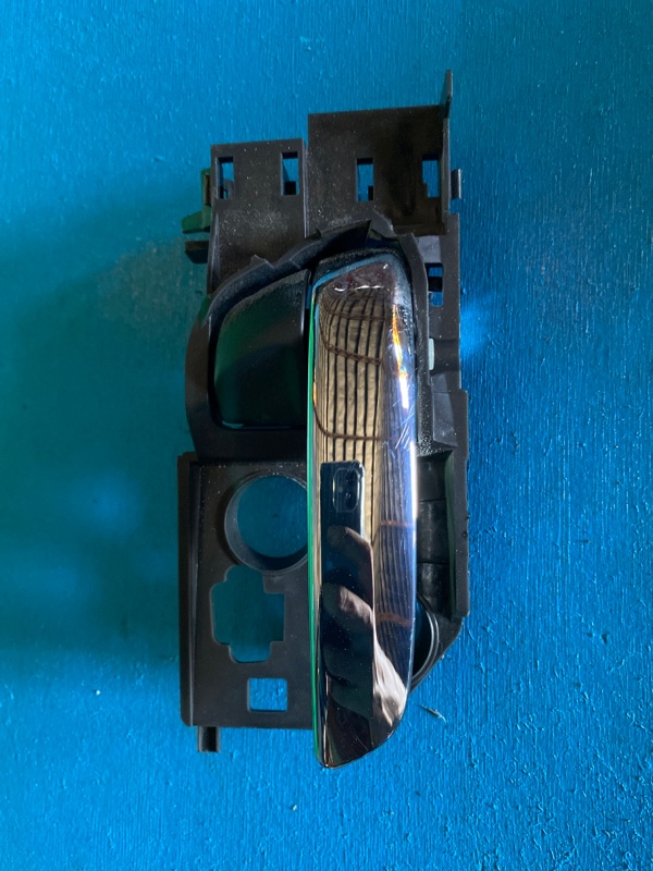 Ручка двери внутренняя Honda Vezel RU3 LEB 2014 задняя правая