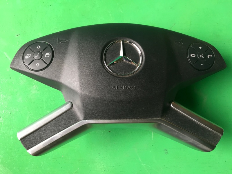 Airbag на руль Mercedes Benz Ml 350 W164 642.820 OM642 2010