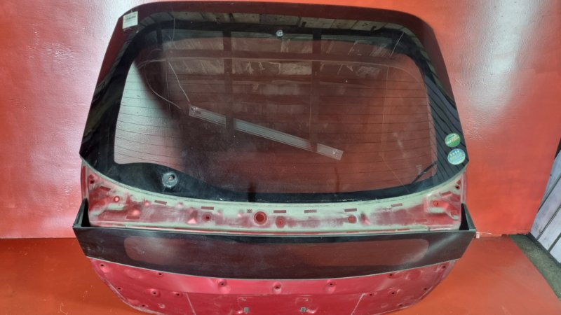 Дверь багажника Toyota Prius ZVW50 2ZR-FXE 2016