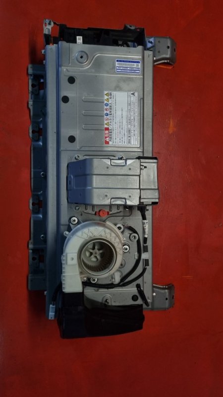 Высоковольтная батарея Toyota Camry AVV50 2AR-FXE 2011