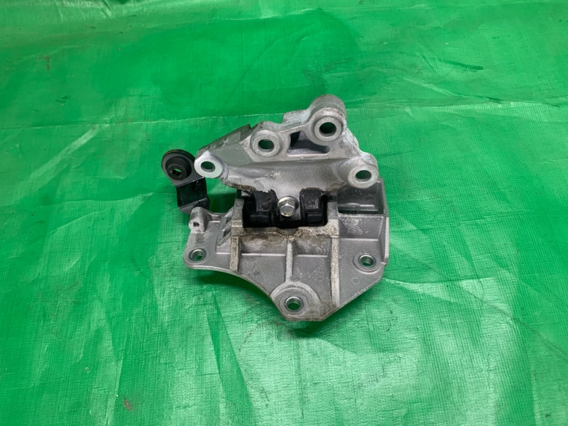 Подушка двигателя Nissan X-Trail HNT32 MR20-RM31 2016