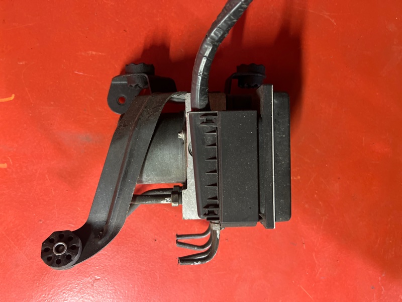 Блок abs Bmw X5 E53 M54B30 2006