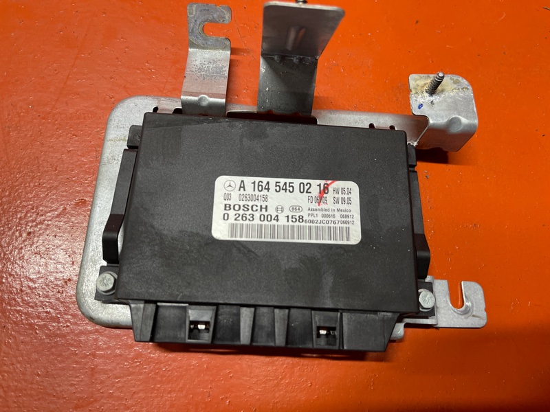 Блок управления парковкой Mercedes Benz Gl550 W164 M273E55 2006