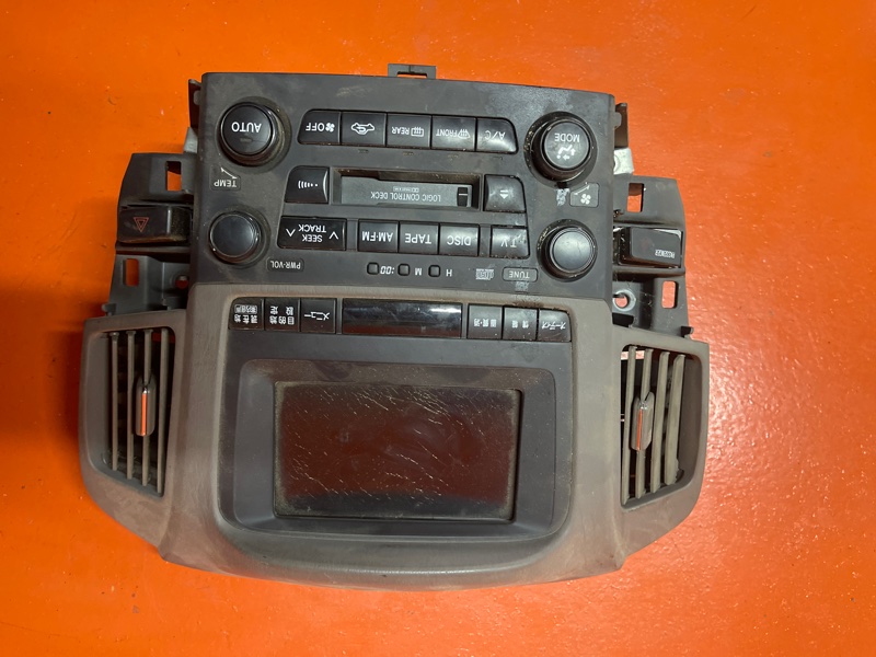 Блок управления климат-контролем Toyota Harrier MCU15 1MZ-FE 2002