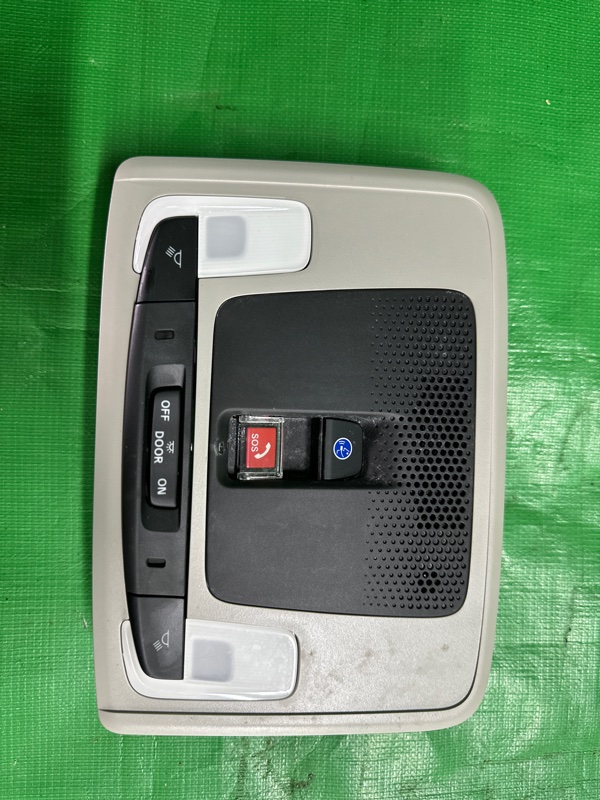 Плафон Honda Vezel RV6 2022
