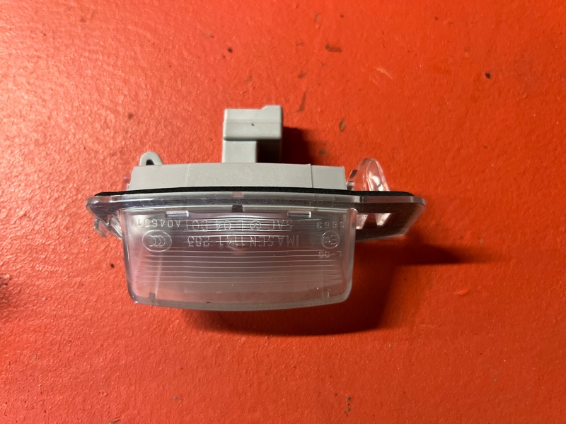 Подсветка номерного знака Nissan Roox B44A BR06-SM21 2020 ПРОБЕГ 3100КМ !!!!