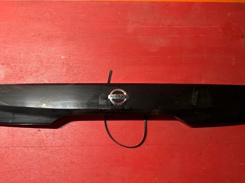 Накладка багажника Nissan Roox B44A BR06-SM21 2020 ПРОБЕГ 3100КМ !!!! задняя