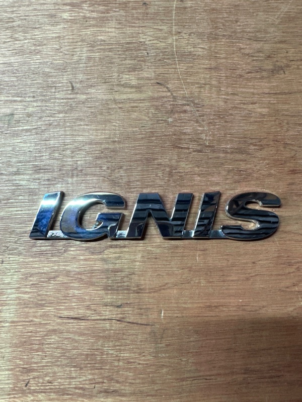 Логотип эмблема лейбл Suzuki Ignis FF21S K12C 2017 ПРОБЕГ 9000 КМ !!!!