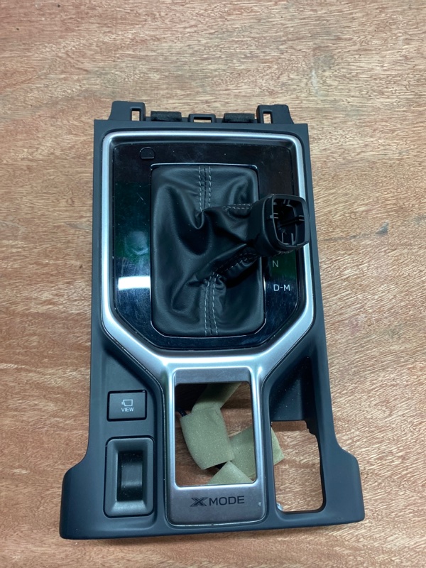 Консоль акпп Subaru Forester SKE FB20-MA1 2020 ПРОБЕГ 38.000КМ!!
