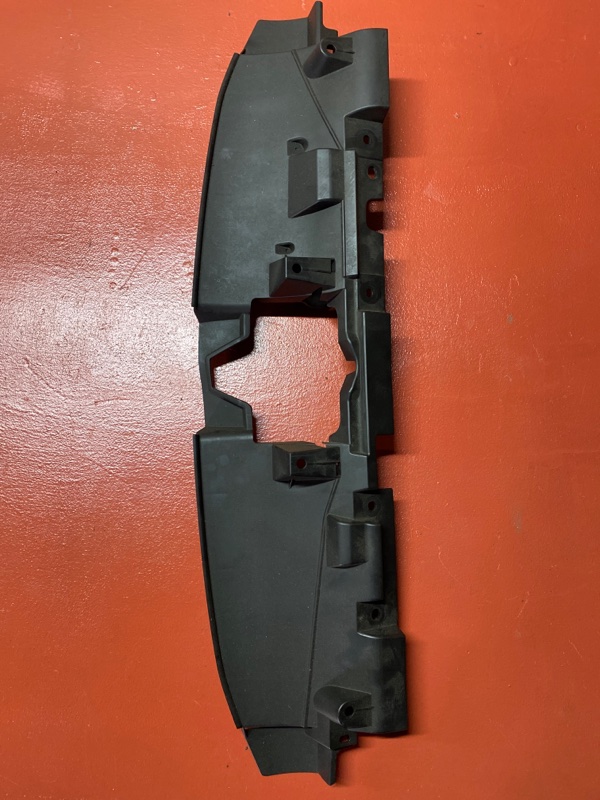 Накладка на телевизор Subaru Forester SKE FB20-MA1 2020 ПРОБЕГ 38.000КМ!!