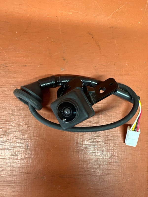 Парковочная камера Nissan Note SNE13 HR12-EM47-MM48 2021 ПРОБЕГ 36.000 КМ !!! передняя