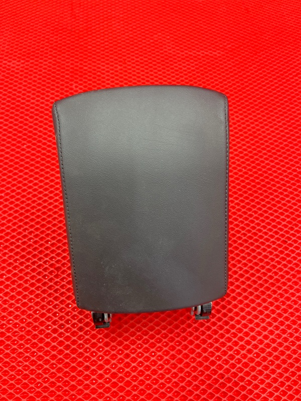 Подлокотник Volkswagen T-Cross C1DKR DKR 2021