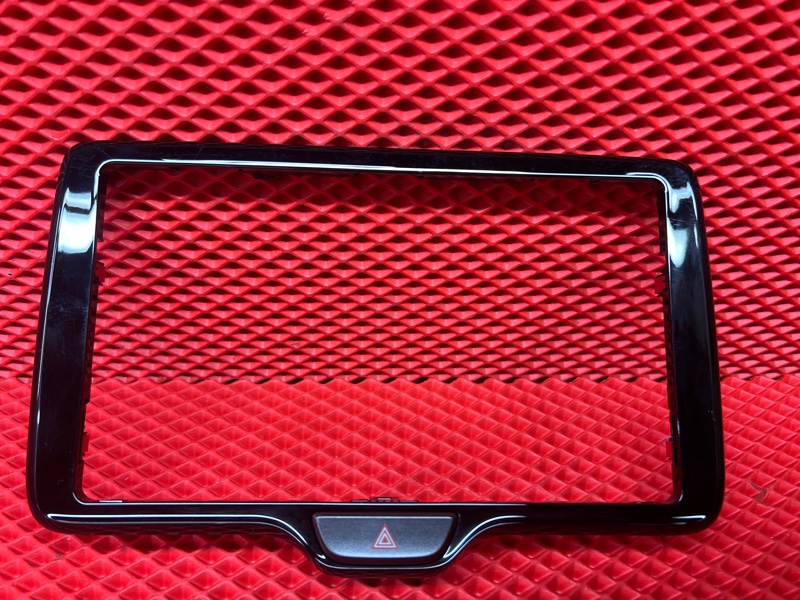 Консоль магнитофона Toyota Yaris Cross MXPJ15 2020
