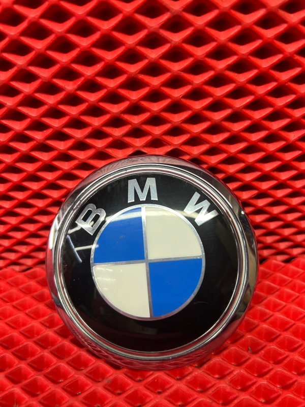 Логотип эмблема лейбл Bmw 7-Series E65 N62B40A 2005