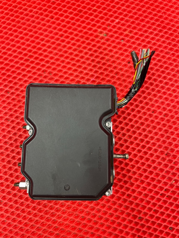 Блок abs Nissan Leaf ZE1 EM57 2018