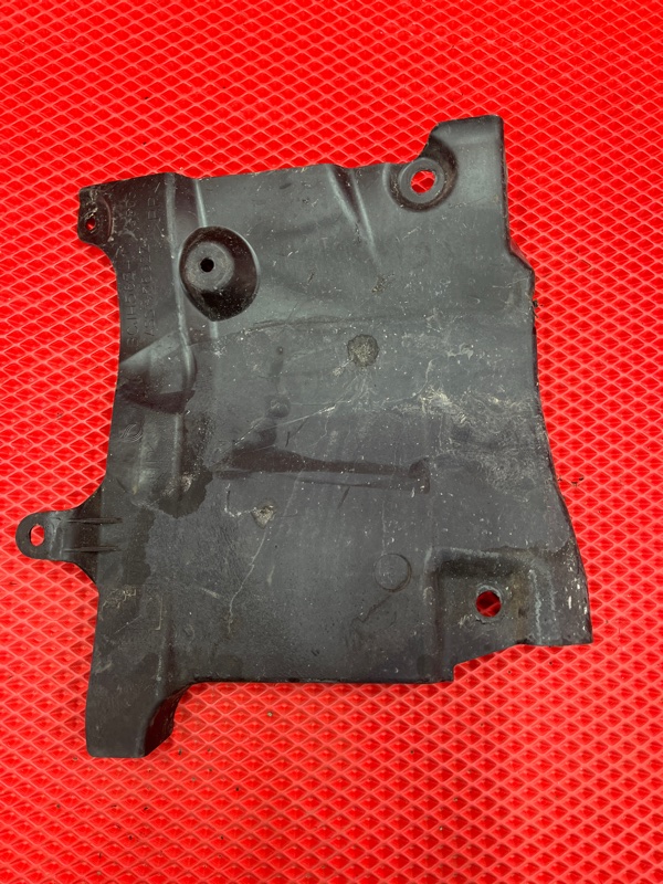 Защита двигателя Mazda Mazda 3 3DA-BP8P S8 2119 передняя правая