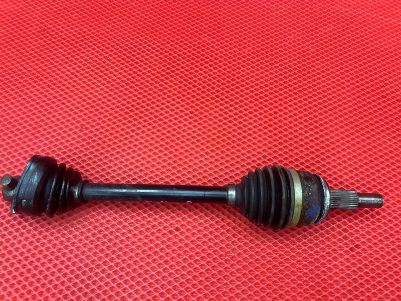 Привод , полуось Mazda Mazda 3 3DA-BP8P S8 2119 передний правый
