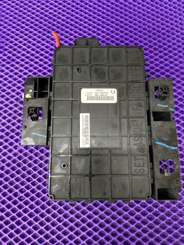 Блок предохранителей EXPLORER 2013 пробег 122340 км U502 Duratec 35 (3497 cc)