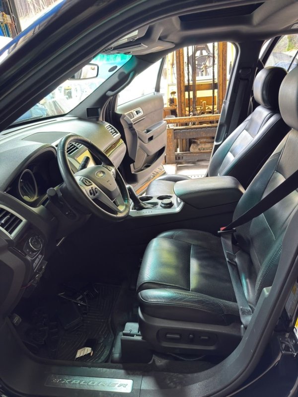 Держатель капота EXPLORER 2012 U502 DOHC VCT
