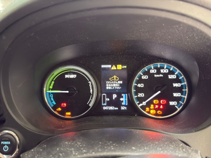 Клема аккумулятора OUTLANDER PHEV 2017 ПРОБЕГ 47282км!!! GG2W 4B11S61Y61 Клема аккумулятора OUTLANDER PHEV 2017 ПРОБЕГ 47282км!!! GG2W 4B11S61Y61
