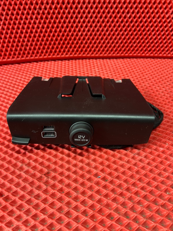 USB Разъем VOLVO XC40 2018 ПРОБЕГ 17302км!!!! XB420XC B4204T18 31407038 контрактная