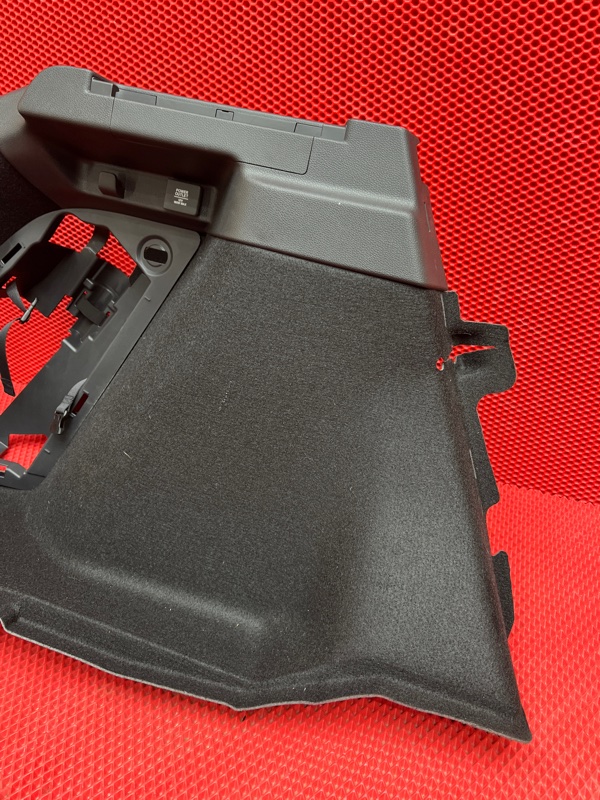 Обшивка багажника задняя левая Civic 2019  FK7 L15C