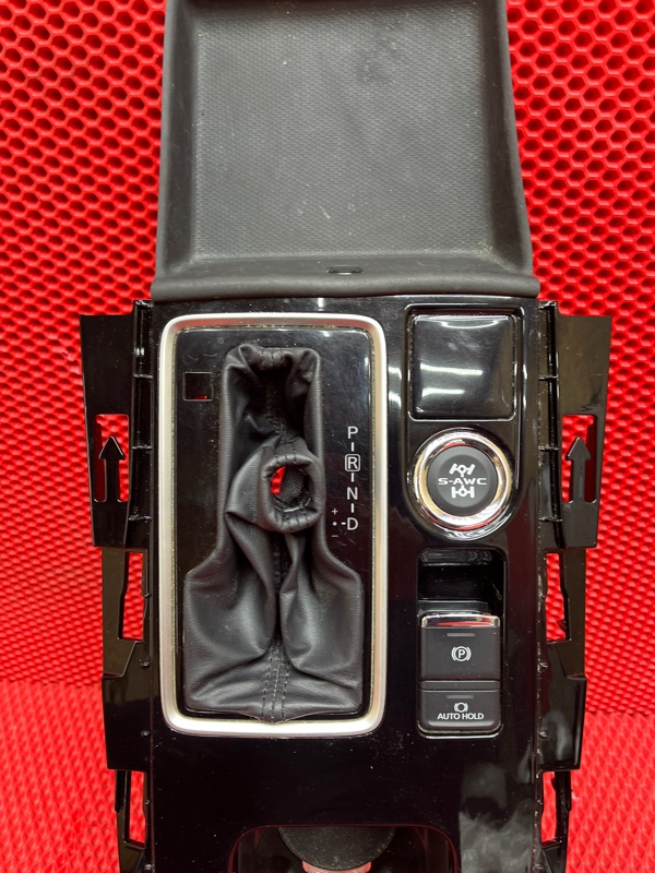 Консоль АКПП ECLIPSE CROSS 2018 GK1W 4B40