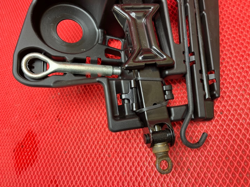 Набор инструментов HARRIER 2014 ZSU60 3ZR