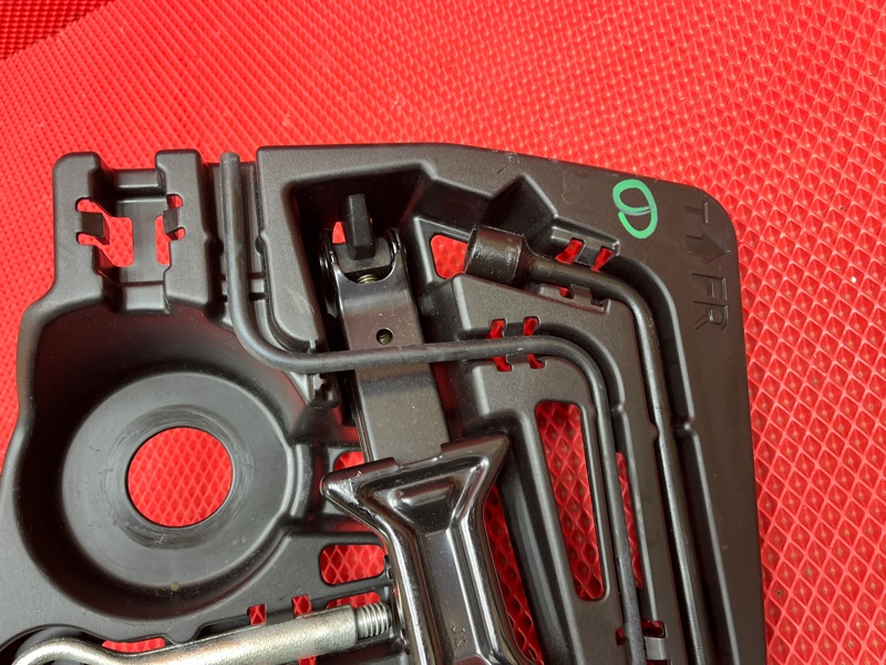 Набор инструментов TOYOTA HARRIER ZSU60 3ZR