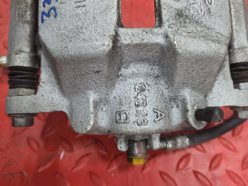 Суппорт передний правый WR-V 2024 ПРОБЕГ 5535 км. DG5 L15D (1490 сс)
