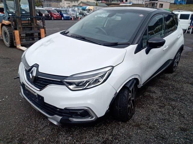 Автомобиль RENAULT CAPTUR 2RH5F1 H5F (1190 CC) 2018, ПРОБЕГ 48 000 КМ года в разбор